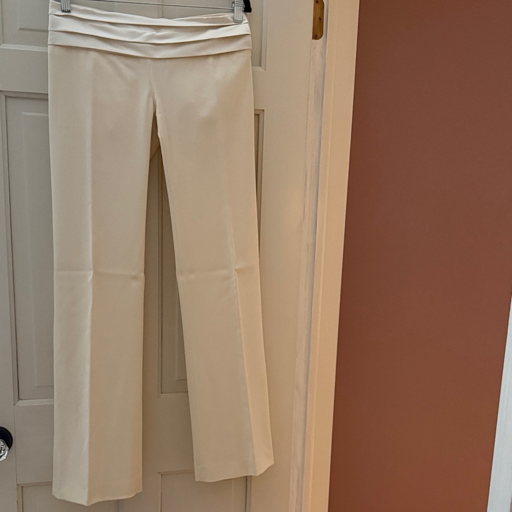 Patrizia Pepe Elegant Cream Women's Pants with tuxedo detail at the waist.